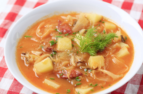 cabbage_soup_with_sausage