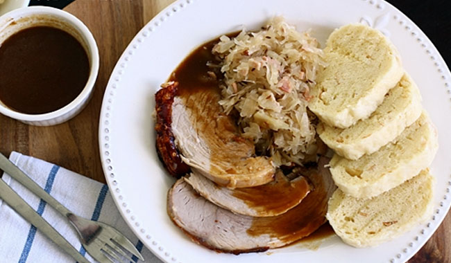 roast_pork_with_dumplings_and_sauerkraut